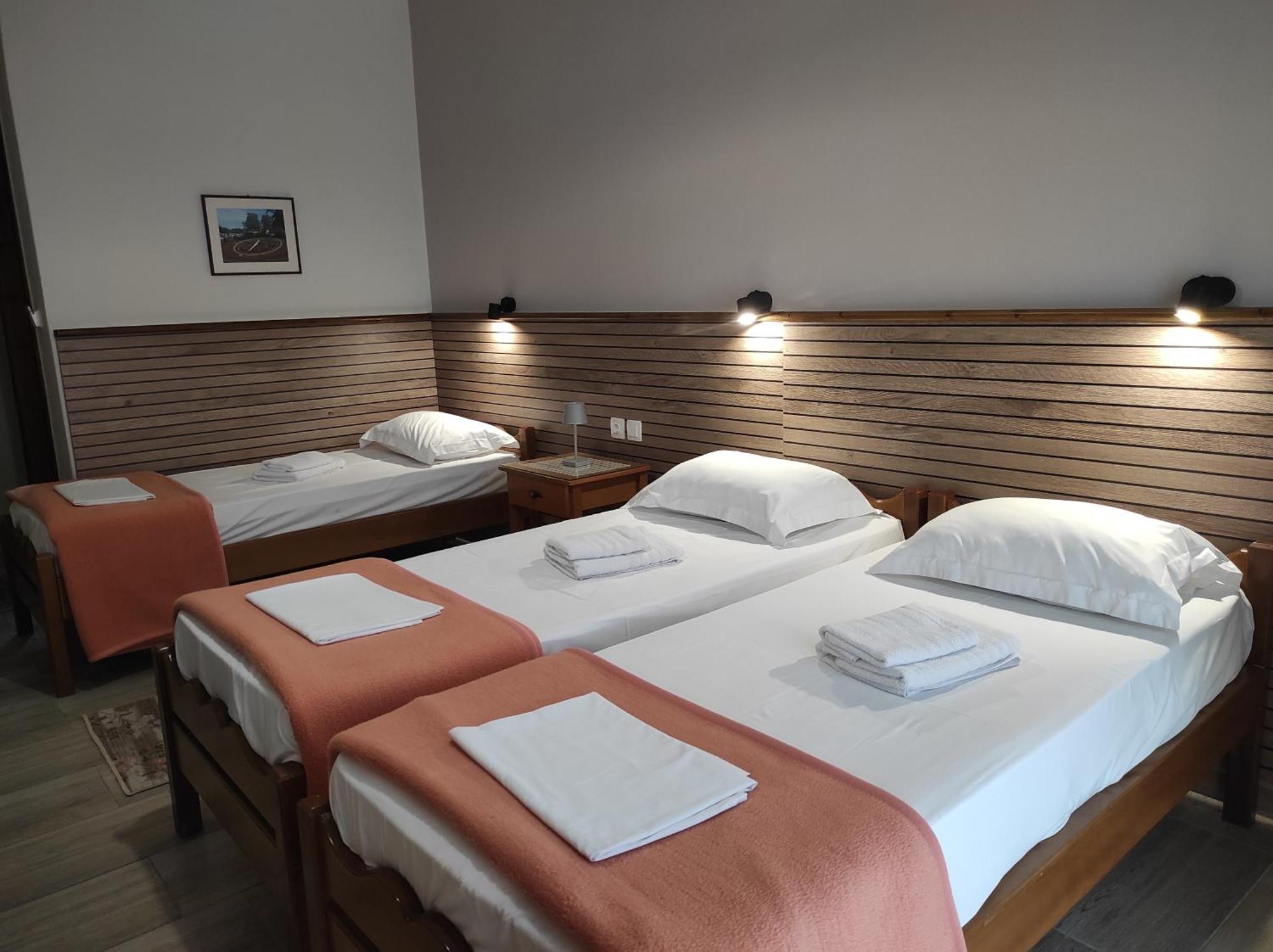 Ενοικιαζόμενα Δωμάτια Ενιπεύς- Rooms Enipeas Litochoro Exteriör bild
