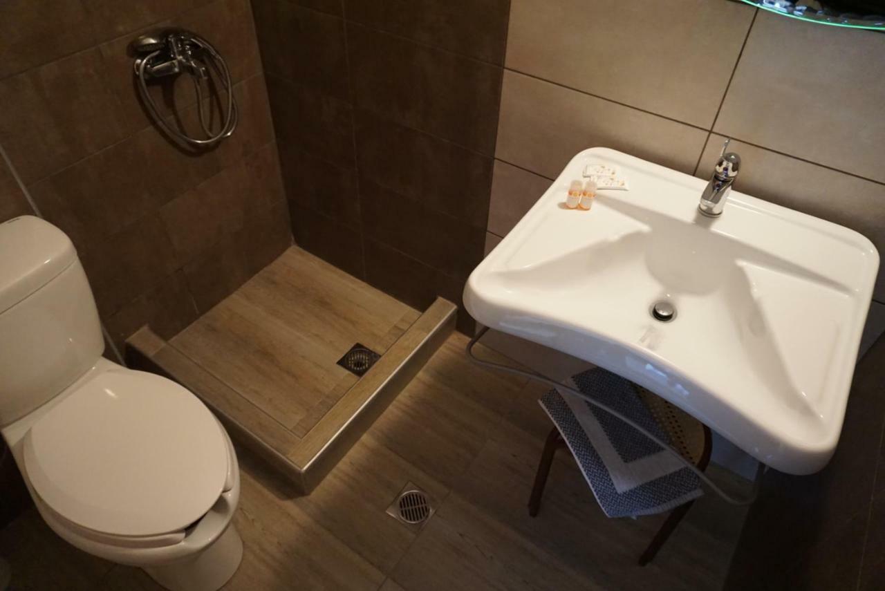Ενοικιαζόμενα Δωμάτια Ενιπεύς- Rooms Enipeas Litochoro Exteriör bild